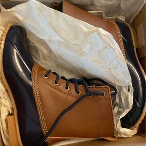 G.H. Bass & Co. Brown and Black Winter Boots